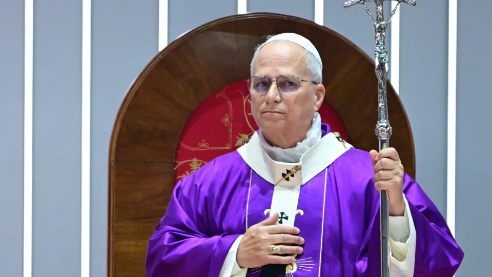 Papa Leão 14 pede que EUA busquem diálogo em vez de invadir Venezuela