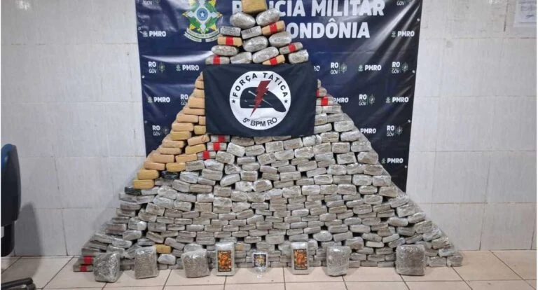 TRÁFICO DE DROGAS: PM intercepta caminhão e apreende cerca de 350 quilos de skunk em Porto Velho