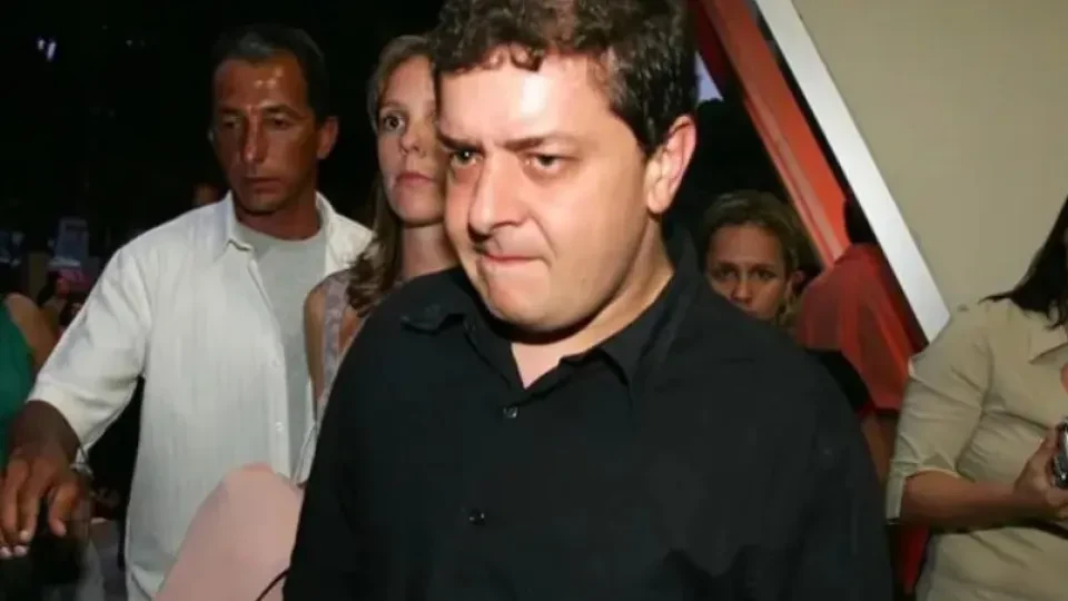 Investigação sobre Lulinha aponta três tentativas frustradas de fechar contrato no Ministério da Saúde