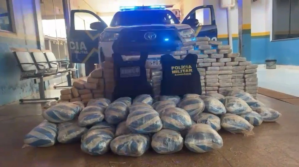 Carga com cerca de 250 kg de skunk é apreendida perto de parque de exposições