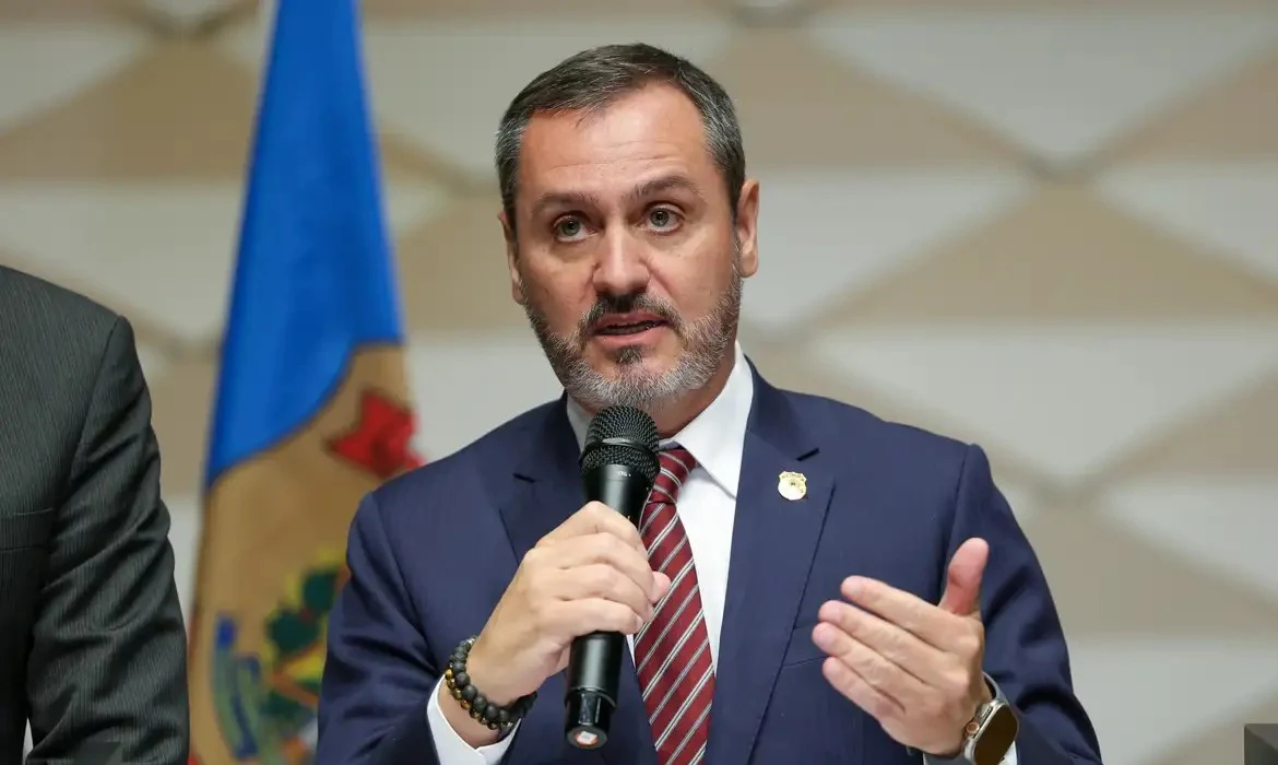 Ministro do STF afasta Andrei Rodrigues da direção-geral da Polícia Federal