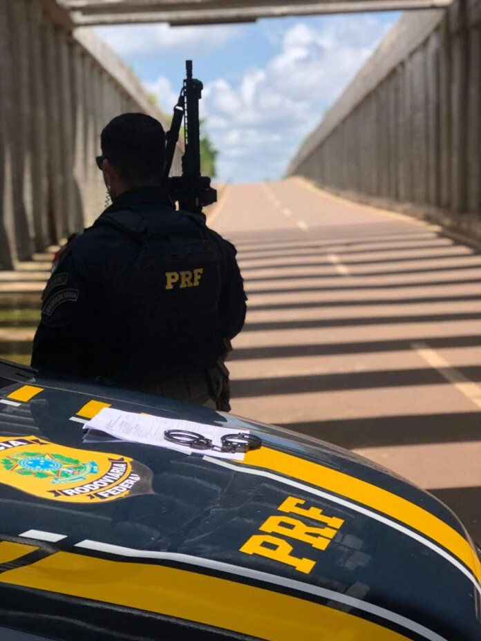 PRF cumpre 4 mandados de prisão em menos de 24 horas no estado de Rondônia