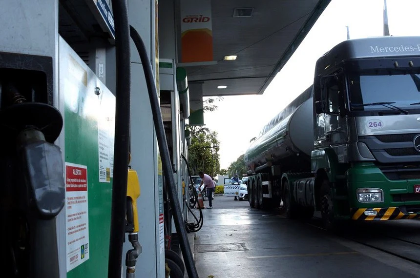Medida provisória estende subsídio para baratear diesel   Fonte: Agência Senado