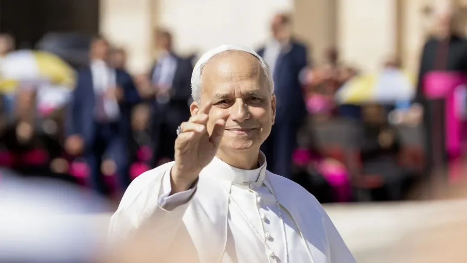 Cirurgia do papa Leão 14 foi um sucesso, diz Vaticano