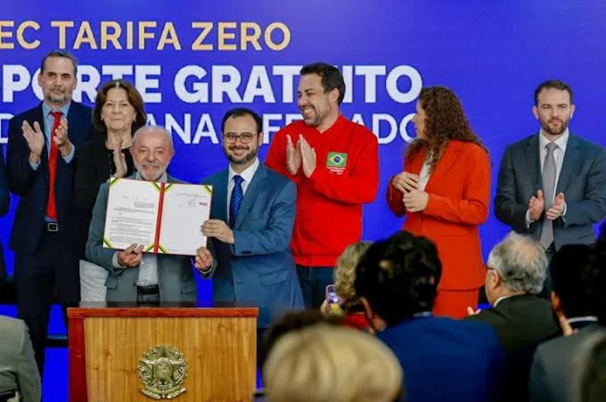 Governo envia ao Congresso proposta de tarifa zero no transporte