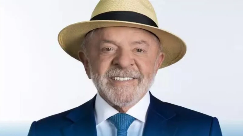 Após vitória nas eleições, Lula envia recado ao ‘Exército’ e anuncia pronunciamento à nação